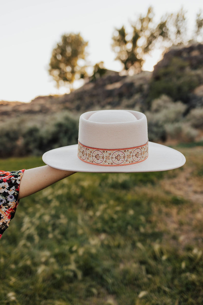 Olive and Pique Hat// CREAM AND BLUSH